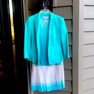 3 piece Calvin Klein set! Size 4